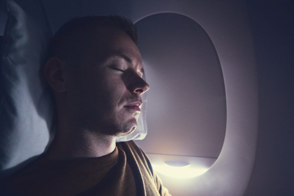 como dormir en un avión como dormir en un avión