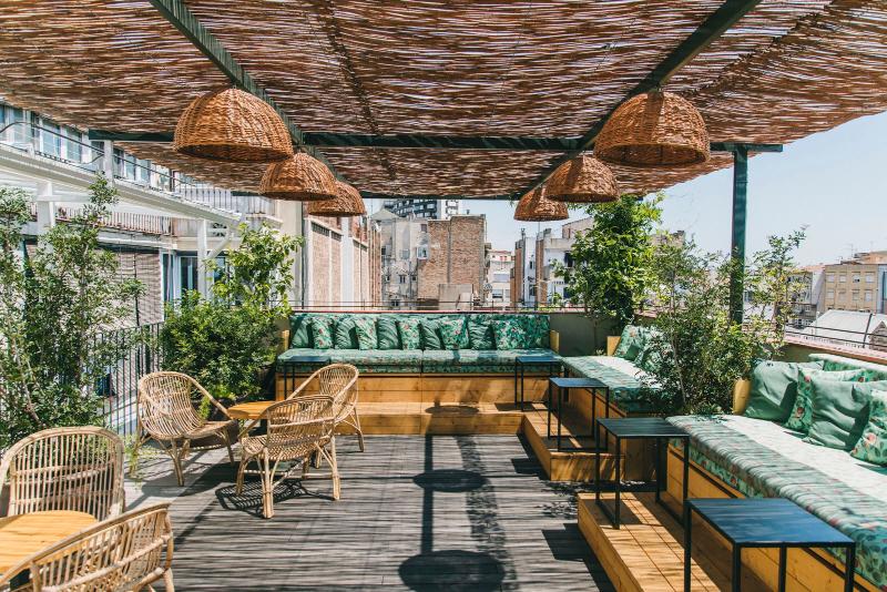 Los 15 Mejores Rooftop Barcelona: Terraza con vistas increíbles 9 Rooftop bars en Barcelona