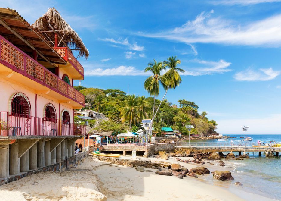 Las 10 ciudades más seguras de México 2024 10 Yelapa, México es seguro para visitar