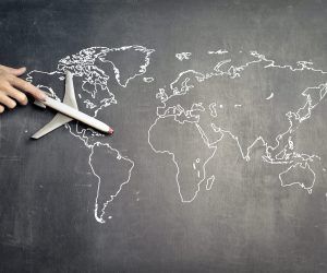 Edad mínima para viajar solo en avión