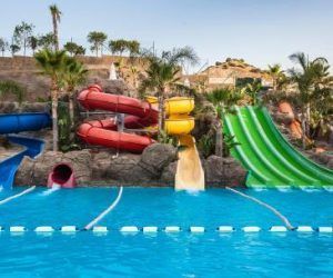 Los 9 Mejores Hoteles con parque acuático en España