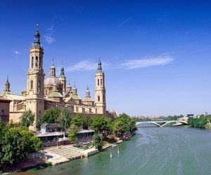 Pisos en Zaragoza y mejores atracciones en la capital de Aragón