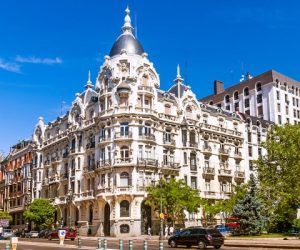 Por qué mayo es el mes perfecto para visitar Madrid ✅