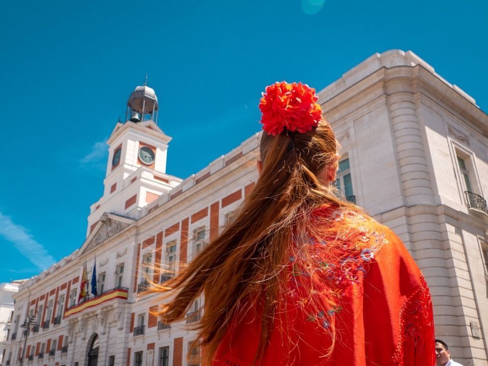 5 Tradiciones de Madrid que Debes Conocer: ¡Sumérgete en la Cultura de la Capital Española!