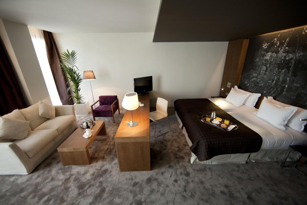 Descubriendo las joyas ocultas de España 2 la búsqueda de "hoteles cerca de mí" puede ser tu mejor aliado para encontrar alojamientos cercanos y sumergirte completamente en la magia de estos destinos escondidos