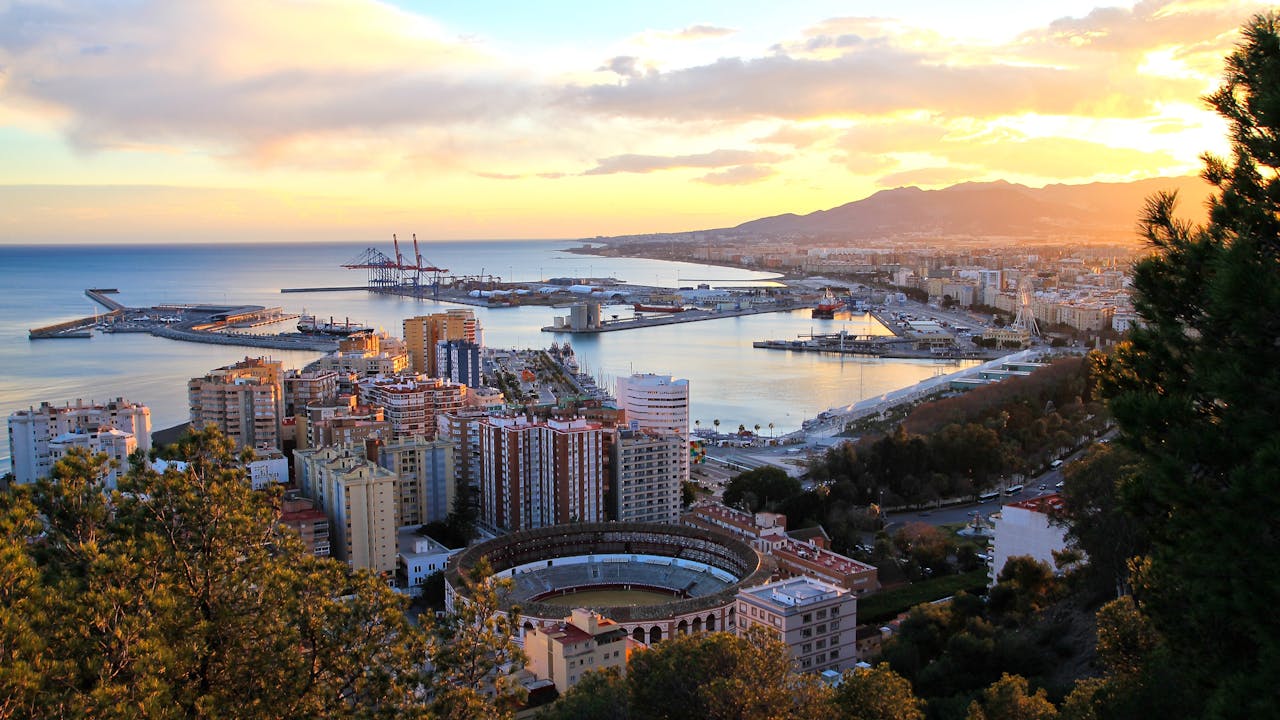Viajar Solo por Málaga: Qué Ver y Dónde Alojarse 2 Viajar Solo por Málaga: Qué Ver y Dónde Alojarse
