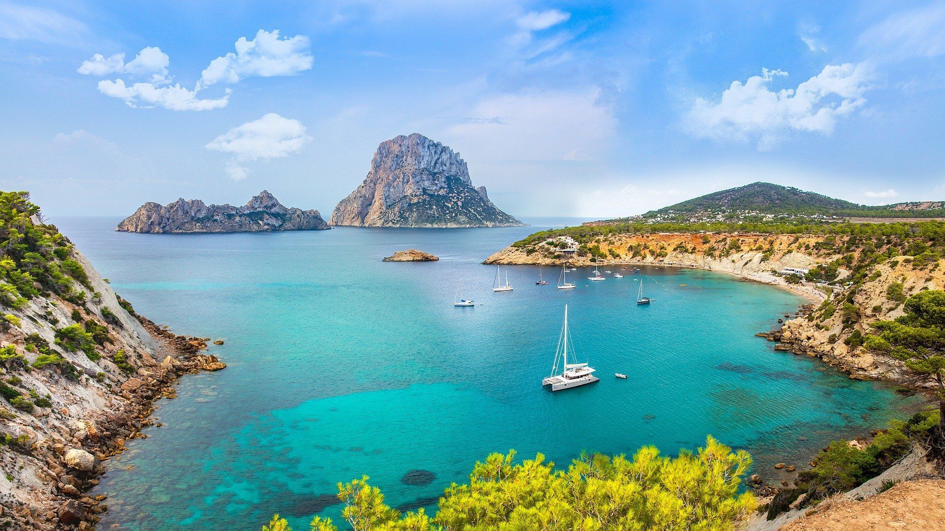 Marca tu Propio Rumbo: La Magia de los Barcos sin Licencia en Ibiza 5 La Magia de los Barcos sin Licencia en Ibiza
