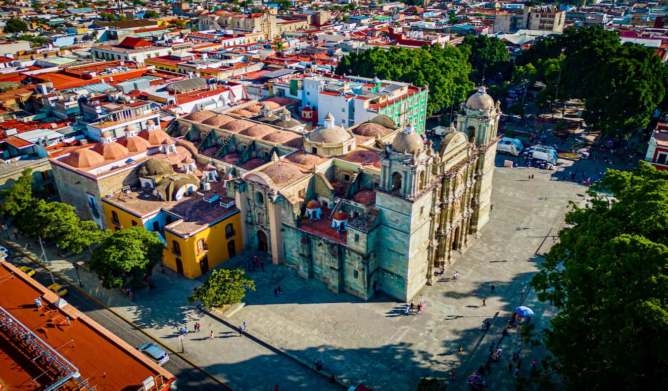 Descubriendo los Tesoros de México: Una Aventura por sus Destinos Más Emblemáticos 5 Oaxaca