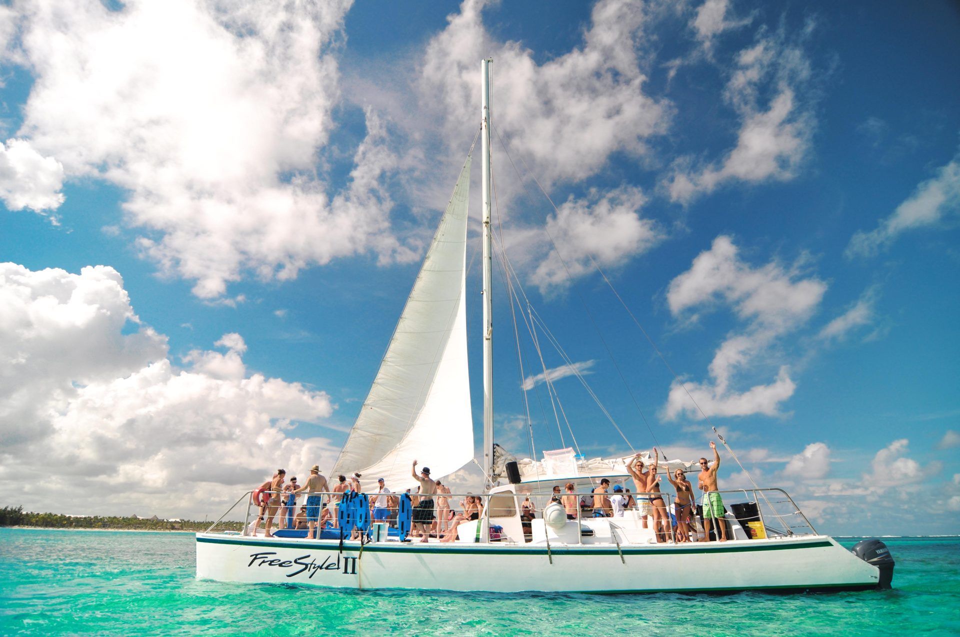 Ocean Adventures Punta Cana: Una experiencia inolvidable en el paraíso 3 Aventura en catamarán en Punta Cana