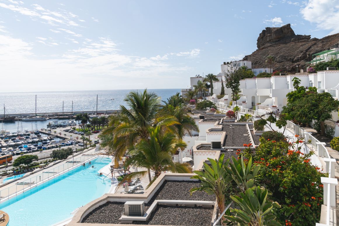 Descubriendo el Hotel Marina Bayview: Un Refugio Solo Para Adultos en Gran Canaria 2 Descubriendo el Hotel Marina Bayview Un Refugio Solo Para Adultos en Gran Canaria