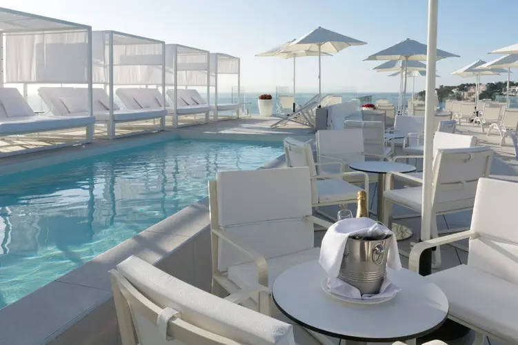 Explora las Boutiques de Moda en Mallorca y Relájate en el Lujoso Mare Hotel de Palmanova 4 Disfruta de tu Estancia en el Mare Hotel de Palmanova
