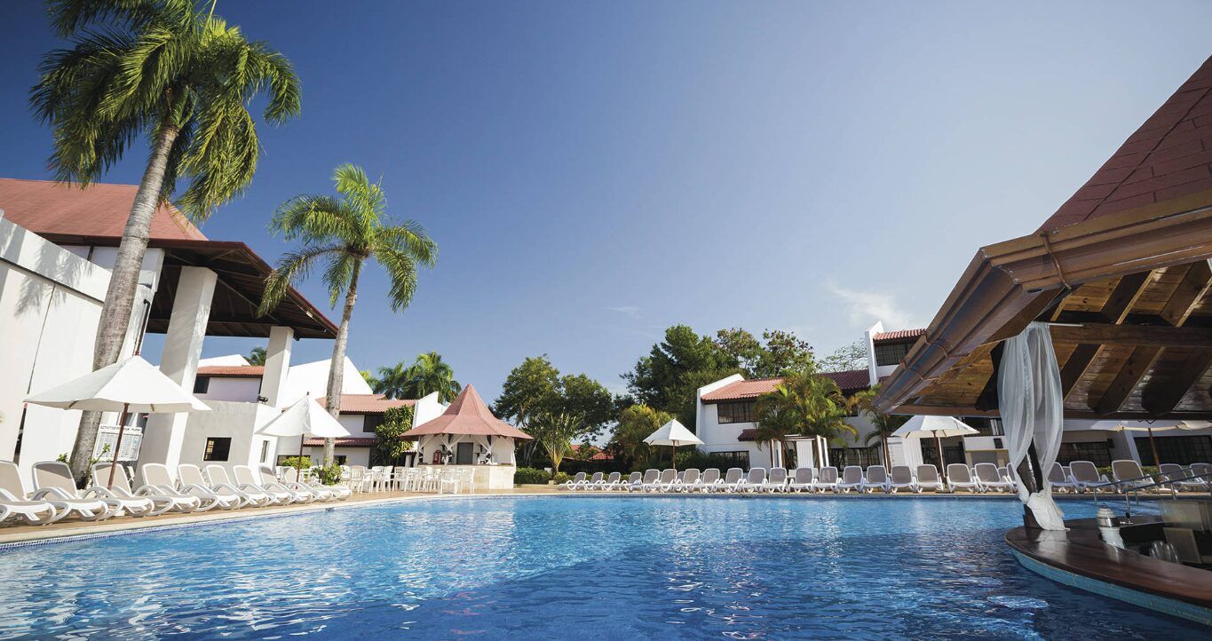 villas doradas