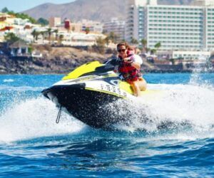 Descubrir Tenerife y Costa Adeje con los planes de CanaryVIP y las villas con vistas a la montaña y al océano de Tu Nido Tenerife